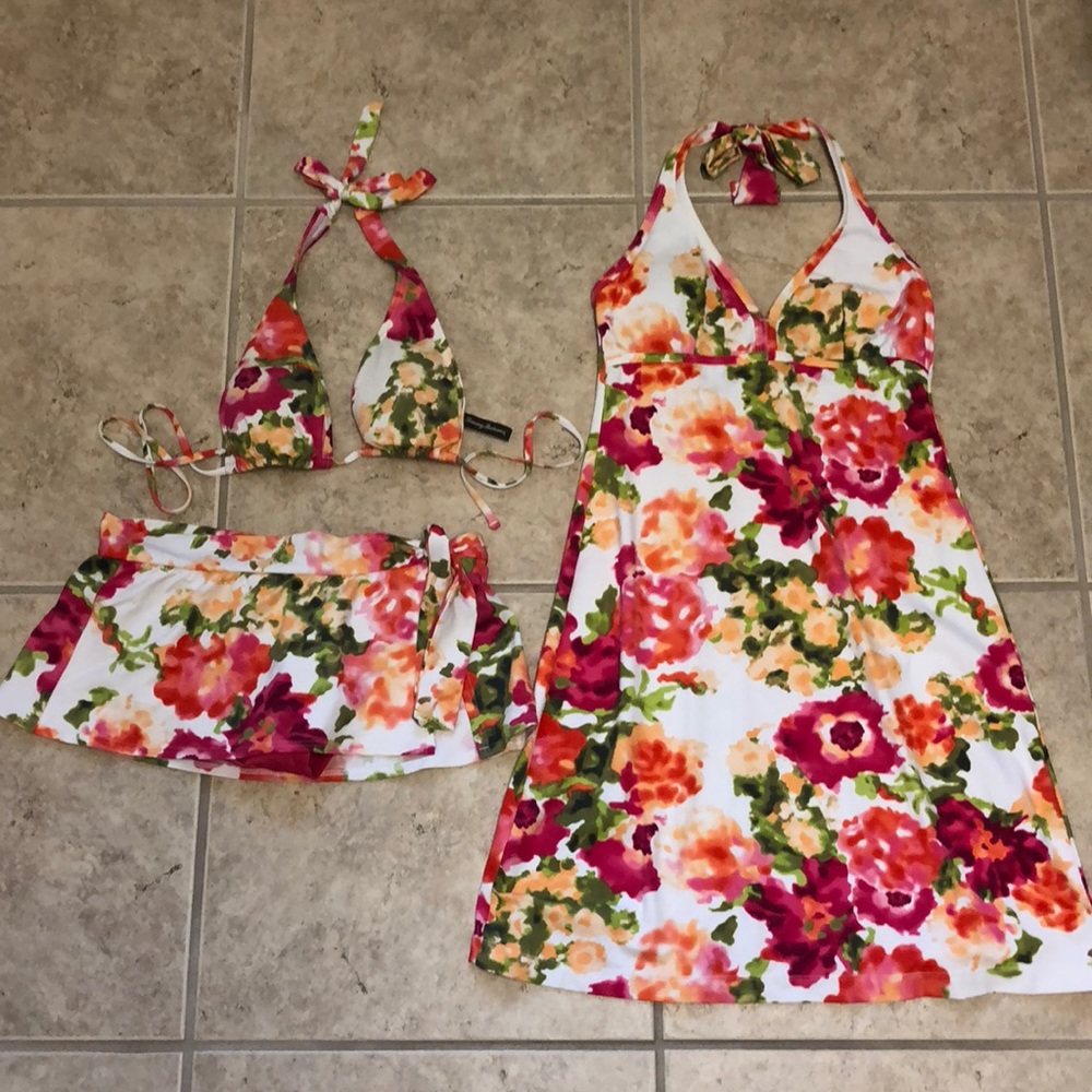 Tommy Bahama swim set